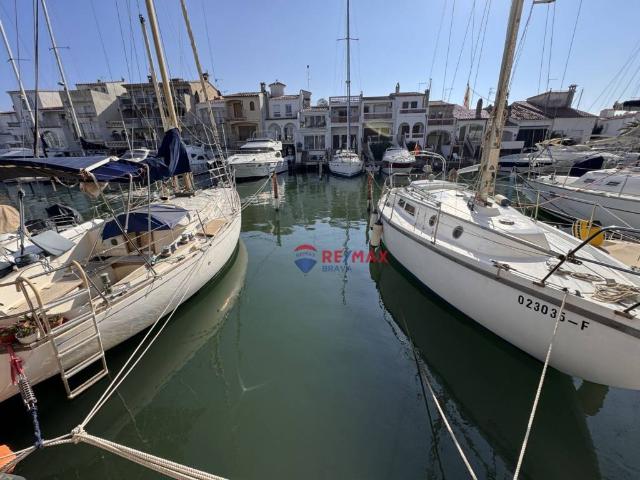 Terreno en venta en Alt Empordà, Catalunya