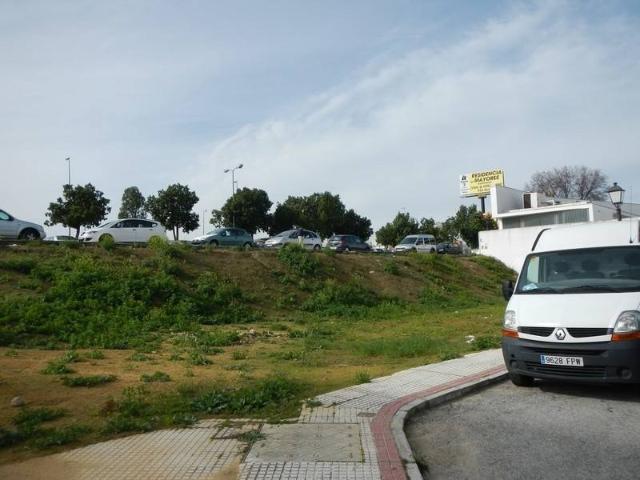 Terreno en venta en Castilleja De La Cuesta, Andalucía