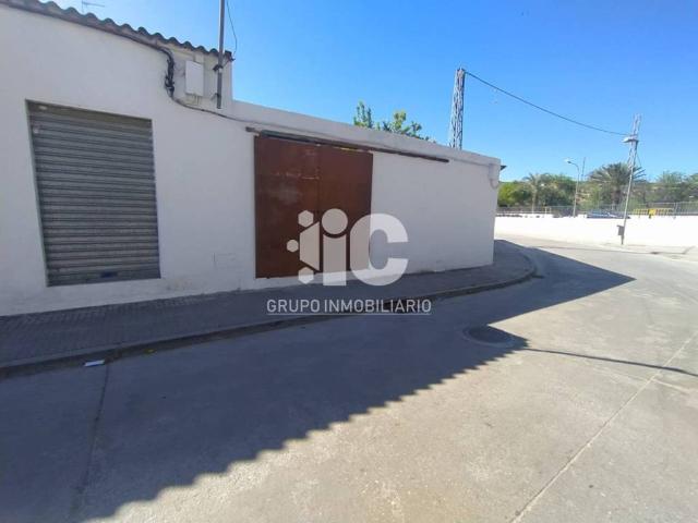 Terreno en venta en Castro Del Río, Andalucía