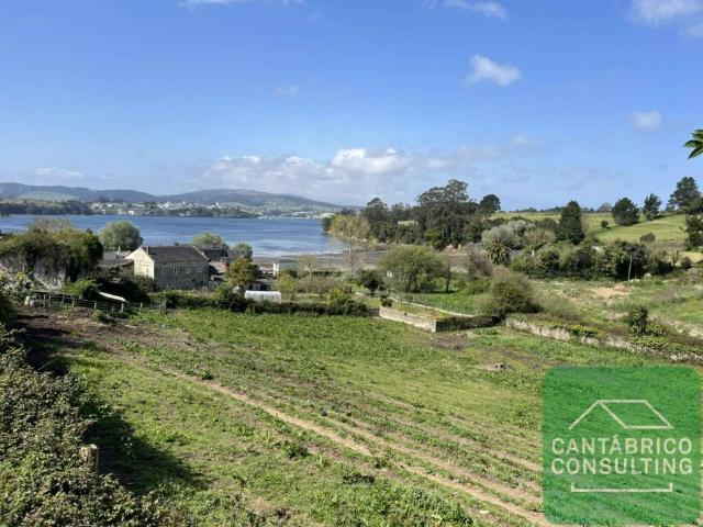 Terreno en venta en Castropol