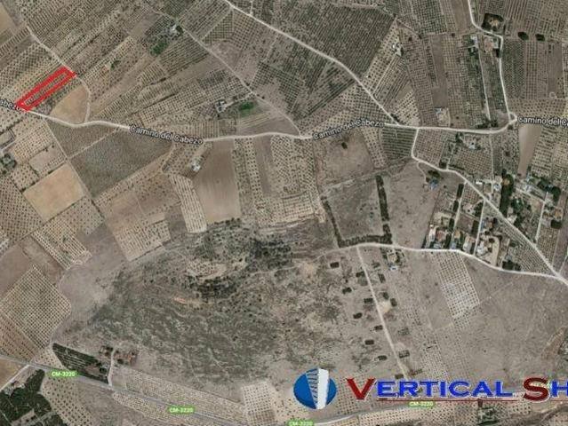 Terreno en venta en Caudete, Castilla-La Mancha