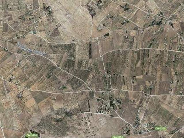 Terreno en venta en Caudete, Castilla-La Mancha