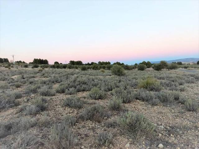 Terreno en venta en Caudete, Castilla-La Mancha