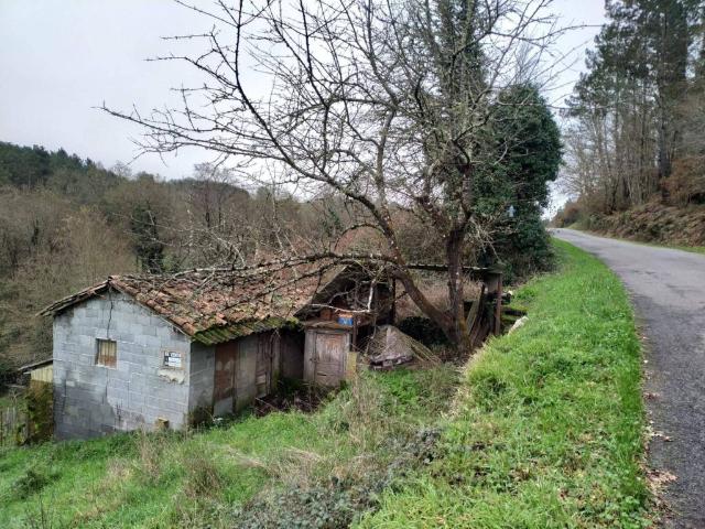 Terreno en venta en Chantada, Galicia