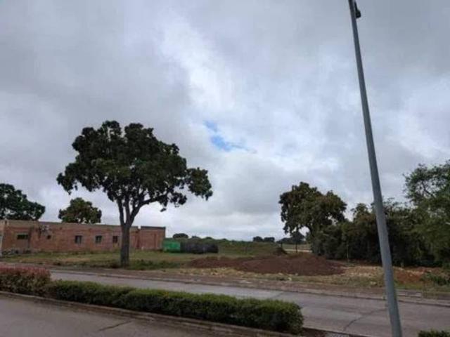Terreno en venta en Chiloeches, Castilla-La Mancha