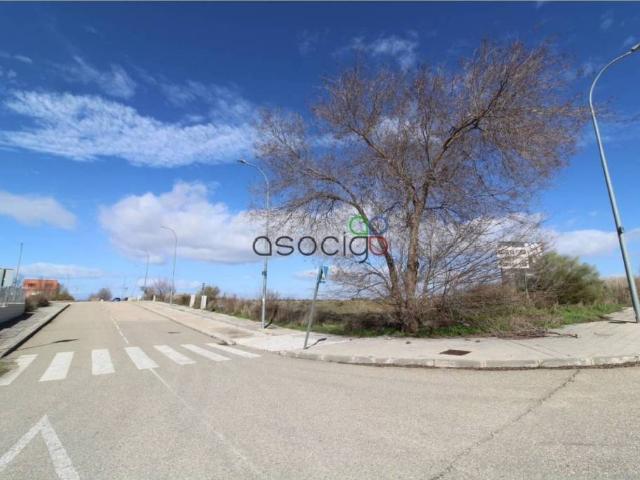 Terreno en venta en Chiloeches, Castilla-La Mancha
