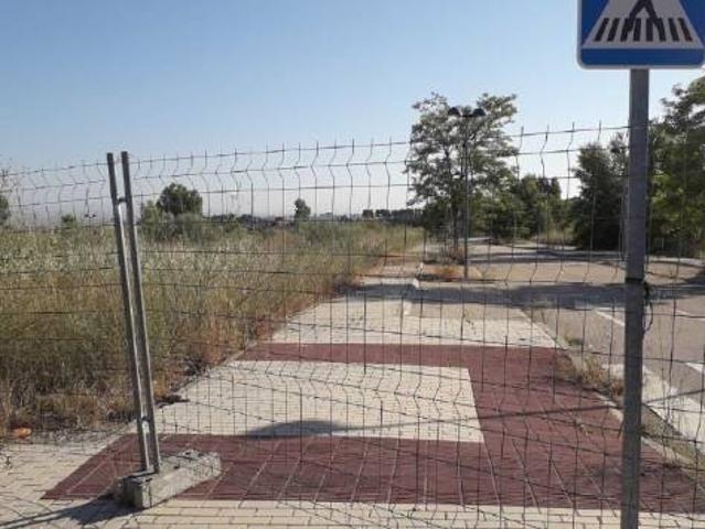 Terreno en venta en Chiloeches