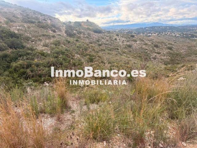 Terreno en venta en La Hoya de Buñol, Valencia