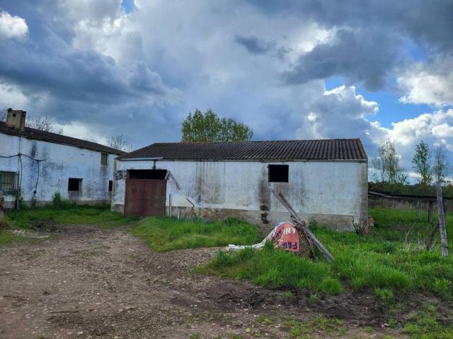 Terreno en venta en Ciudad Rodrigo, Castilla y León