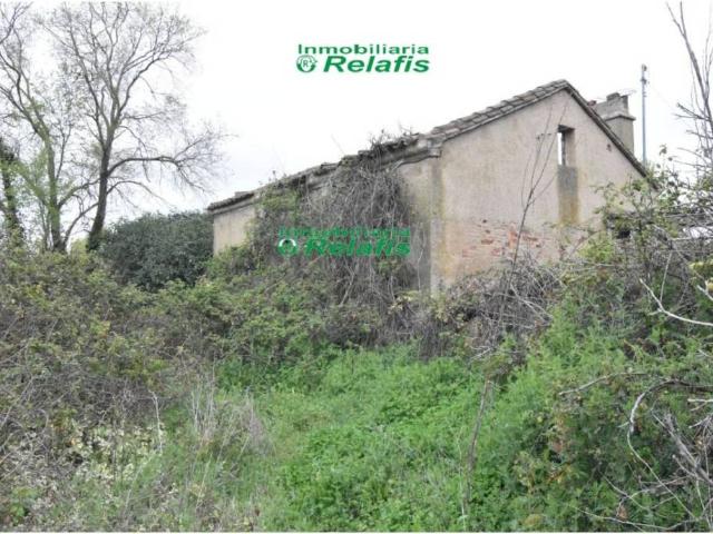 Terreno en venta en Ciudad Rodrigo, Castilla y León