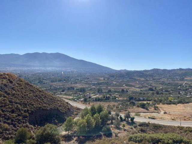Terreno en venta en Coín, Málaga
