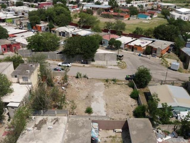 Terreno en Venta en Col. los montes, piedras negras, coahuila