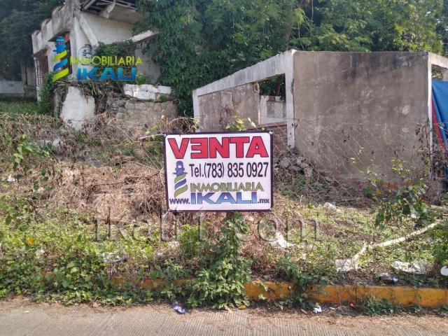 Terreno en venta en Naranjos, Naranjos Amatlán