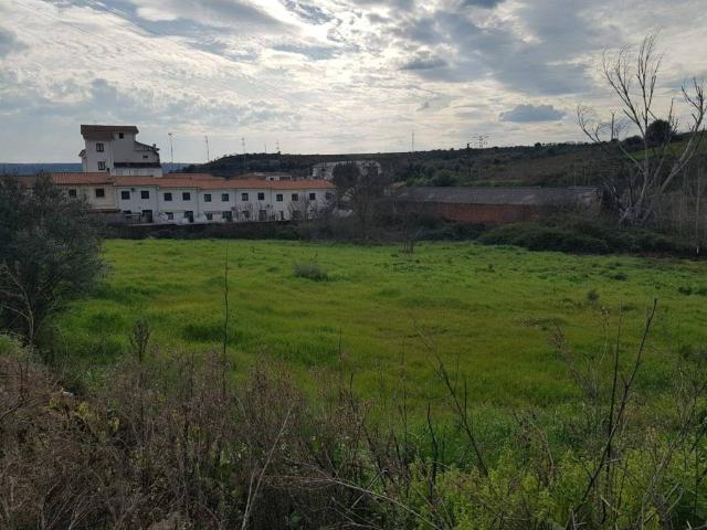 Terreno en venta en Coria
