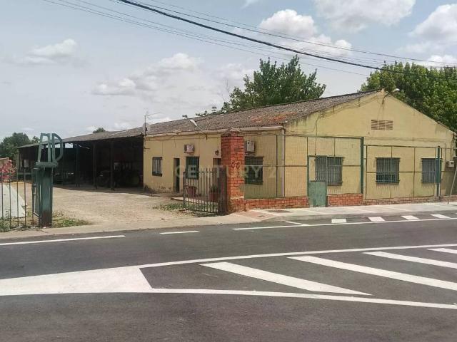 Terreno en venta en Coria