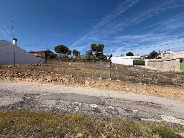 Terreno en venta en Corpa, Madrid