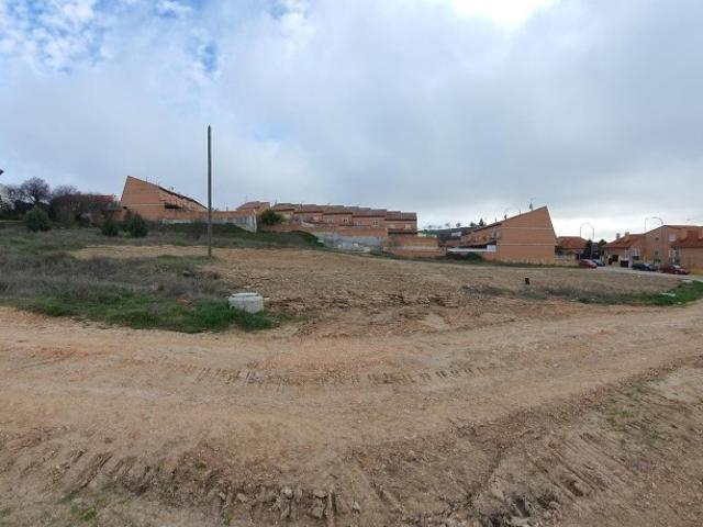 Terreno en venta en Corpa, Madrid