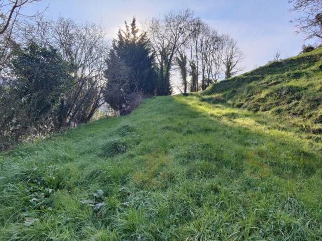 Terreno en venta en Corvera De Toranzo, Cantabria
