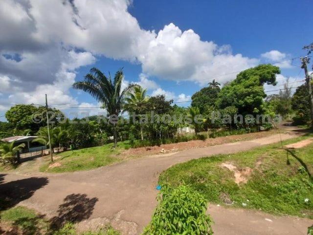 Terreno en Venta en Cristóbal Colón 611 m2