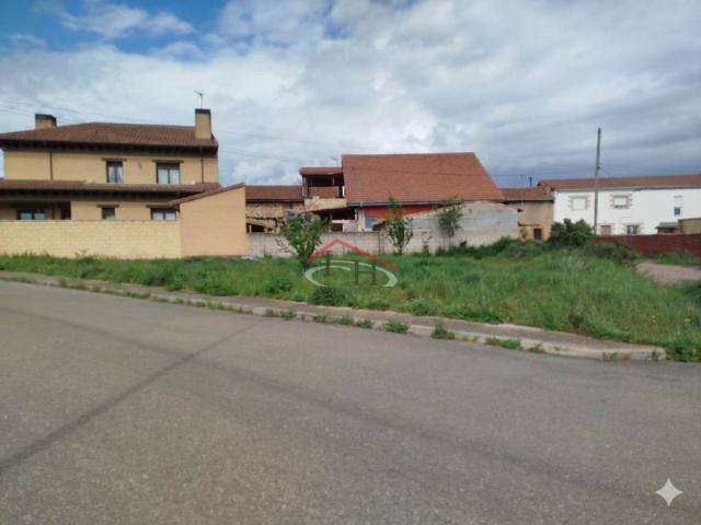 Terreno en venta en Chozas De Abajo, Castilla y León
