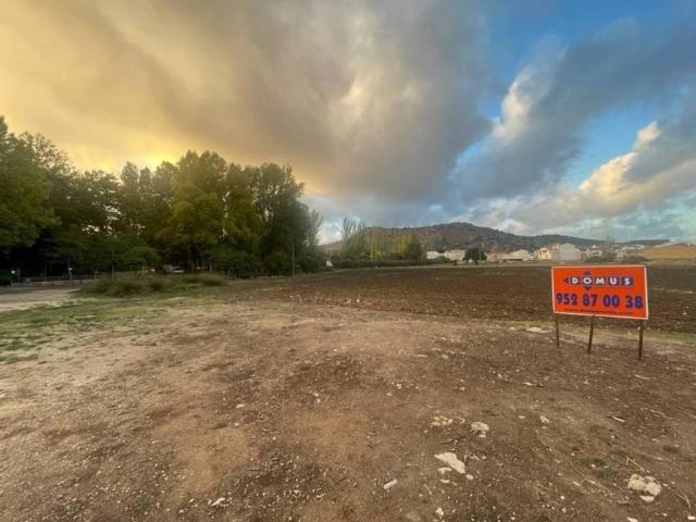 Terreno en venta en Guadalteba, Andalucía