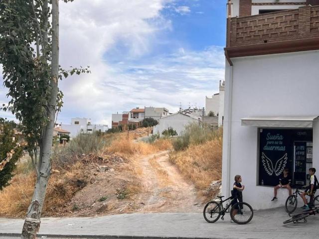 Terreno en venta en Comarca de Los Montes, Andalucía