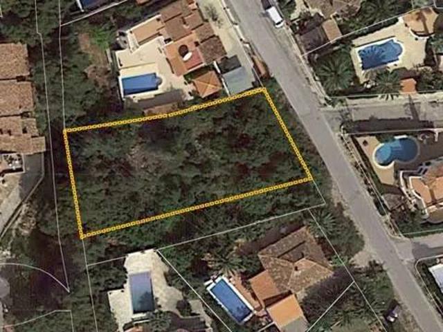 Terreno en venta en Dénia, Valencia