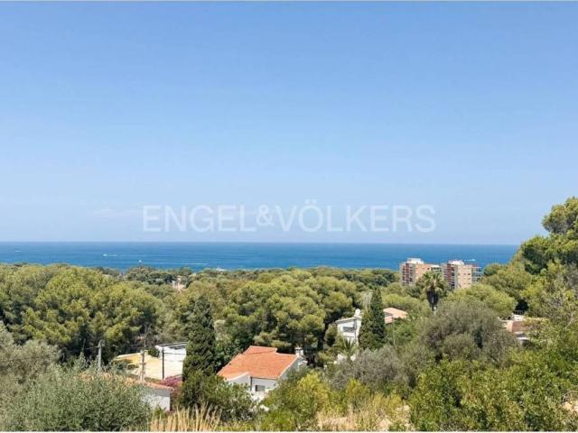 Terreno en venta en Dénia, Valencia