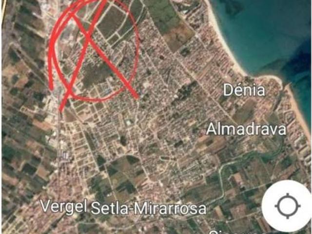 Terreno en venta en Dénia, Alacant / Alicante