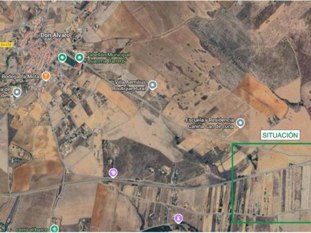 Terreno en venta en Don Álvaro, Extremadura