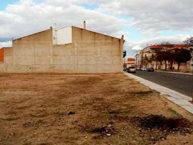 Terreno en venta en Don Benito