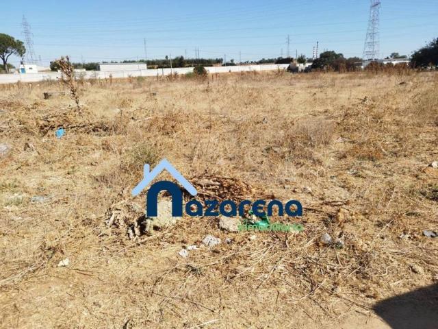 Terreno en venta en Dos Hermanas, Sevilla