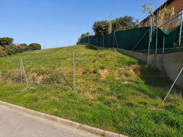 Terreno en venta en Las Colinas, El Casar