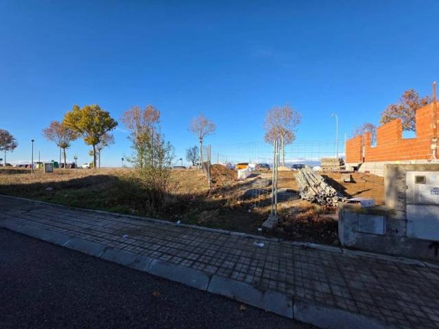 Terreno en venta en El Casar, Castilla-La Mancha