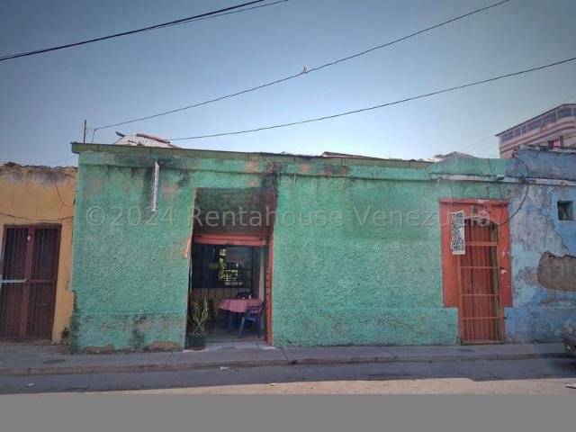 Propiedad en venta en El Centro, Maracay