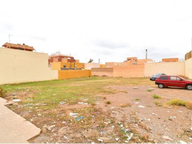 Terreno en venta en El Ejido, Andalucía