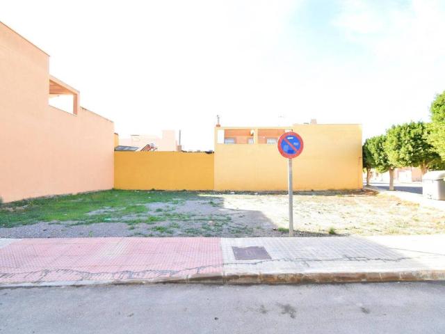 Terreno en venta en El Ejido, Andalucía