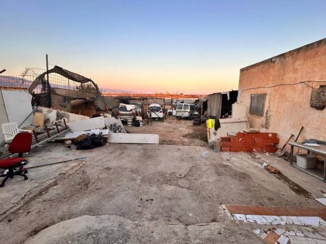 Terreno en venta en El Ejido, Andalucía