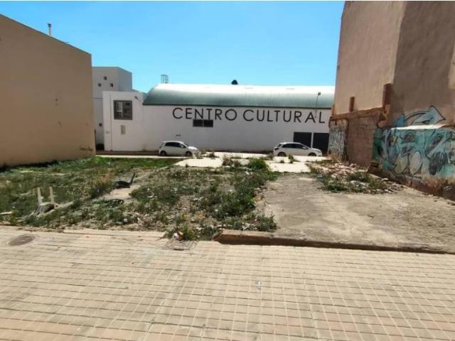 Terreno en venta en El Ejido, Andalucía