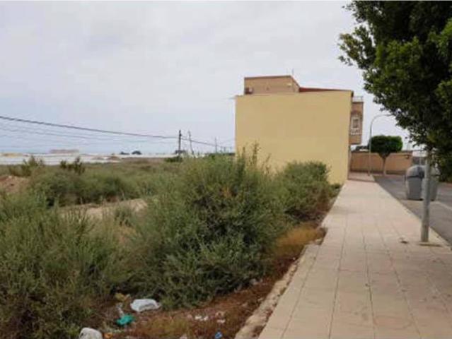Terreno en venta en El Ejido, Andalucía