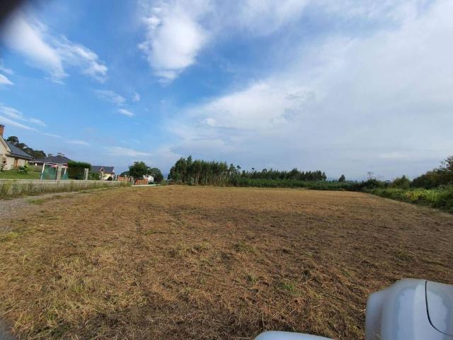 Terreno en venta en El Franco, Asturias