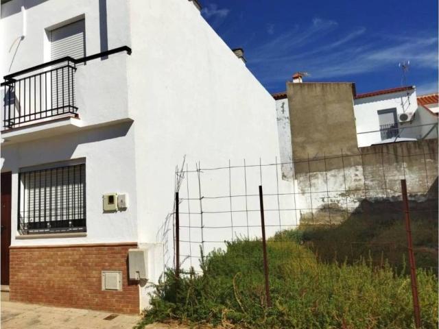 Terreno en venta en El Pedroso, Andalucía