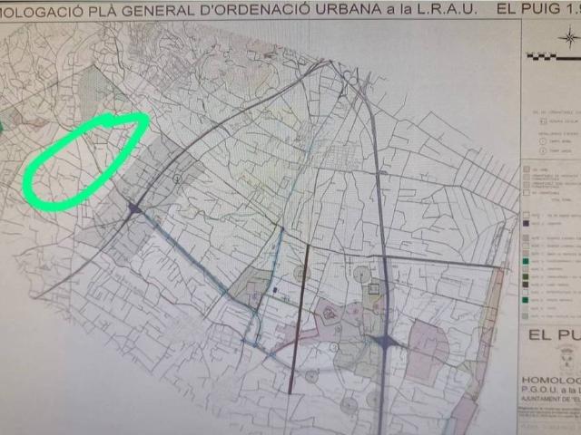 Terreno en venta en el Puig de Santa Maria, València / Valencia