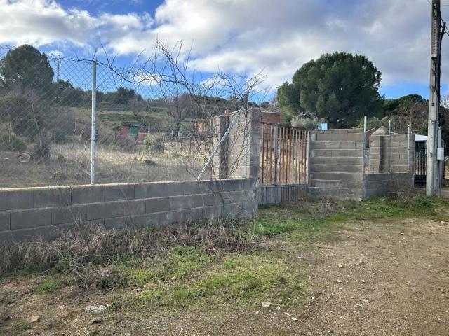 Terreno en venta en El Tiemblo
