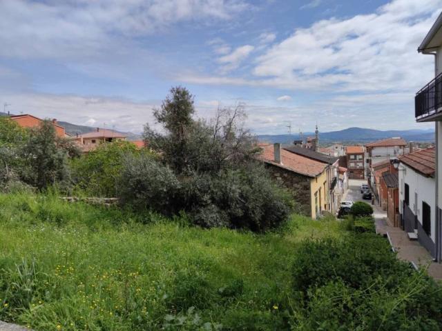Terreno en venta en El Tiemblo, Castilla y León