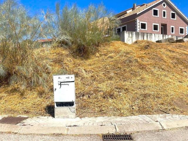 Terreno en venta en El Vellón, Madrid