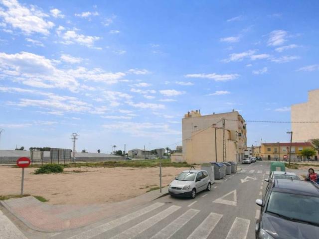 Terreno en venta en les Baies / Las Bayas, el Baix Vinalopó