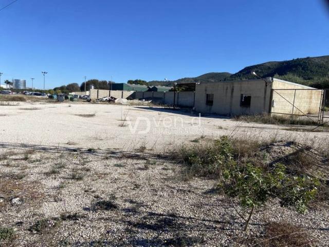 Terreno en venta en La Canal de Navarrés, Valencia