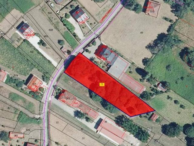 Terreno en venta en Esgos