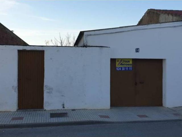 Terreno en venta en Esparragalejo